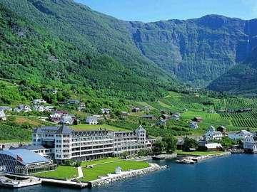 Ullensvang Hotel 4*